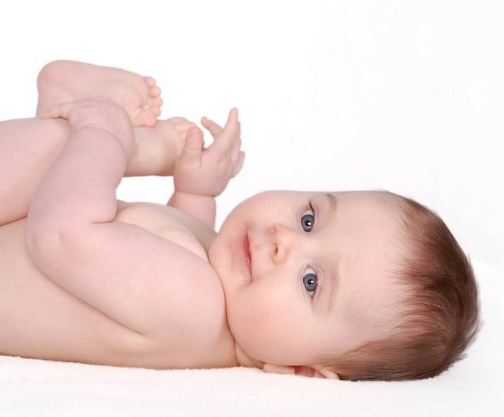母乳喂养时防止宝宝咬奶头的正确做法
