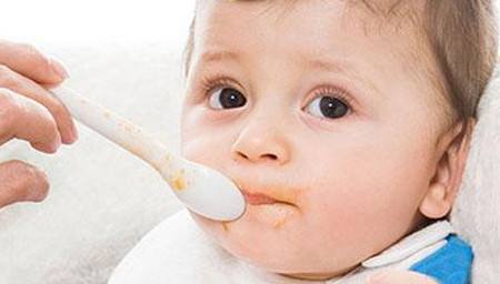 婴幼儿需要补充的营养成分有哪些?