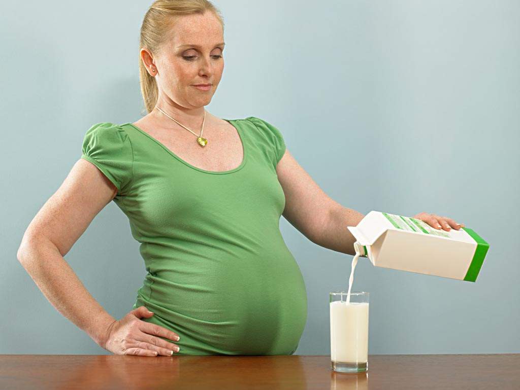 孕妇怎么喝牛奶才能健康呢?